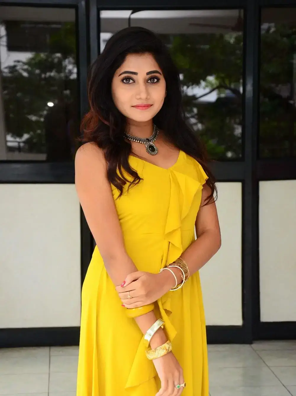 Indian Model Vasanthi Krishnan Stills in Yellow Dress